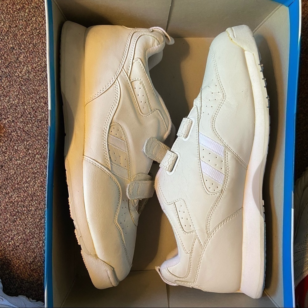 Cross Trekkers in 13W with double straps. Loved so much has professional repair.